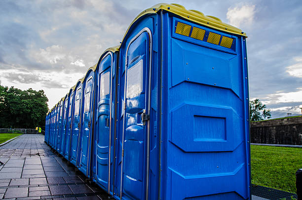 Best Standard Portable Toilet Rental  in El Monte, CA